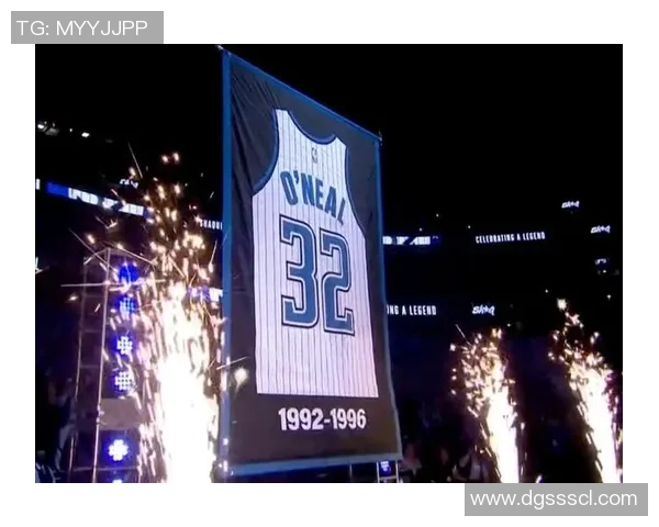 足球传奇谢幕致敬退役球星的辉煌生涯与永恒印记